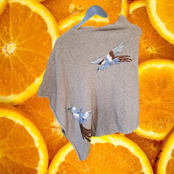 Talk for the Walk Brown Cape with Embroidered Birds‎ - Picture 2 of 6